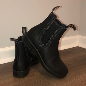 Blundstone High Top Boots